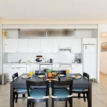 Rosa Blu Yourhosthelper * Канны